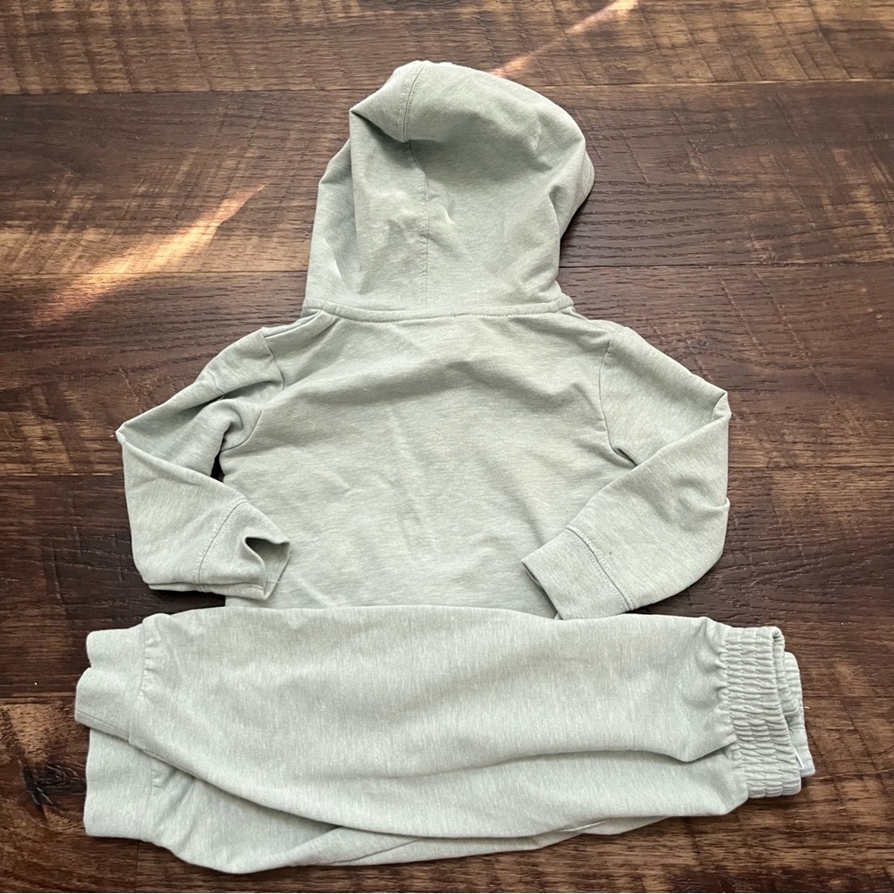 Nike seafoam green full zip hoodie jogger tracksuit jogging suit 18m - Picture 5 of 5